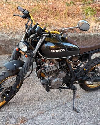 Honda NX 650 Dominator  CafeRacer/Scrambler/Custom