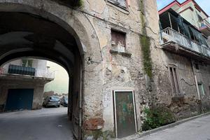 MONOLOCALE A AFRAGOLA