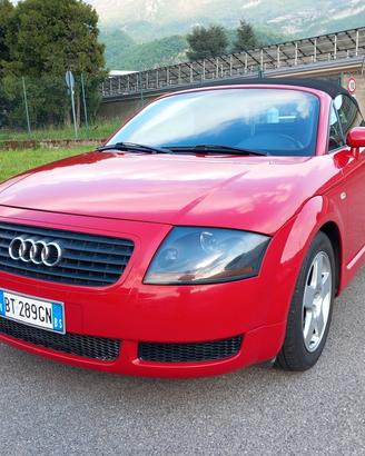 Audi TT Roadster 1.8 T 20V 150 CV