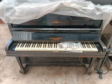 Pianoforte da parete