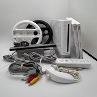 Nintendo Wii Completa + Giochi e 2 Volanti