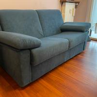 divano letto matrimoniale usato colore blu