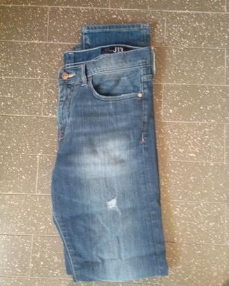 jeans uomo taglia 46 ovvero 32 