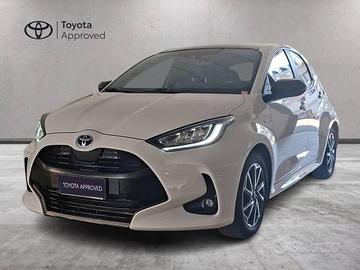 Toyota Yaris 1.5 hybrid Lounge