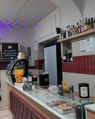 Attività / Licenza di 97 m² a Savona