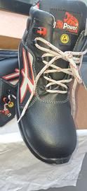 scarpe Upower numero 43 alte 