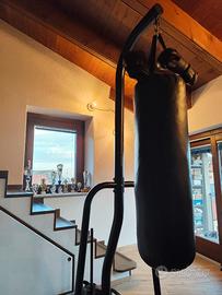 Sacco da Boxe con supporto