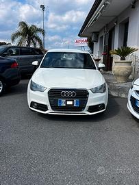 Audi A1 SPB 1.6 TDI 105 CV S - Line - 2012