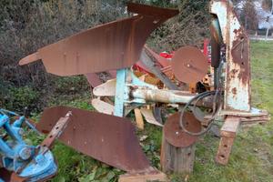 Aratro Monovomere Reversibile Idraulico