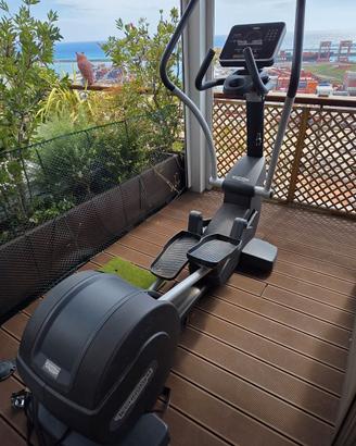 Ellittica Jog forma Technogym
