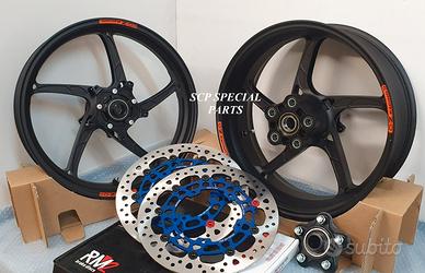 Yamaha r6 cerchi oz piega r dischi rm2 flottanti
