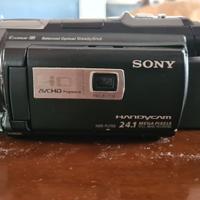 Videocamera Sony HD e custodia sub Gates PJ760