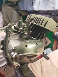 motore aermacchi 125Aletta.