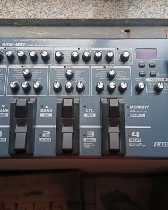 Pedaliera multieffetto per chitarra elettrica BOSS