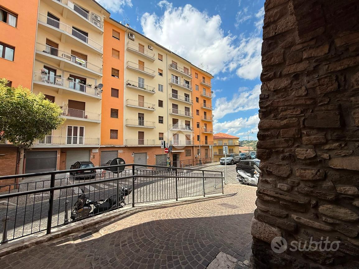 4 LOCALI A POTENZA - Vista 2