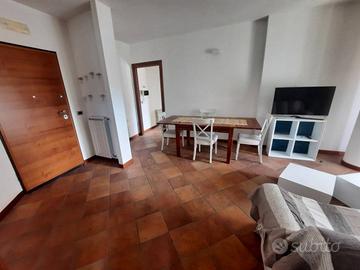 Appartamento di 80 m² con 3 locali e box auto a La