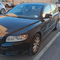 VOLVO V50 DIESEL 