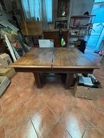 Tavolo in legno