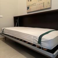 Letto a ribalta a una piazza