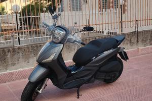 Piaggio Beverly 300