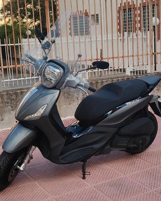 Piaggio Beverly 300