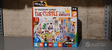 Gioco con castelli e personaggi storici