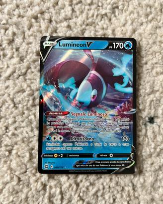 Carta Pokemon Lumineon V