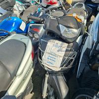 Ricambi HONDA SH 125 - 2009-forcella,motore,cerchi
