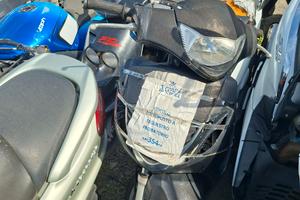 Ricambi HONDA SH 125 - 2009-forcella,motore,cerchi