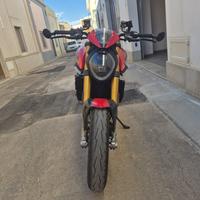 Ducati Monster 937