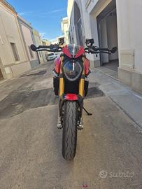 Ducati Monster 937