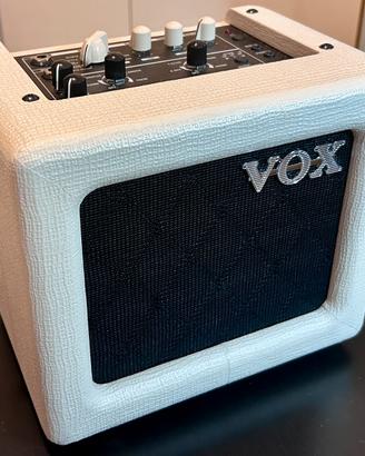 Vox  Mini  3 G2 + Batterie AA litio 1,5 v. RIBASSO