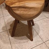 sgabello legno scultura in legno pregiato..