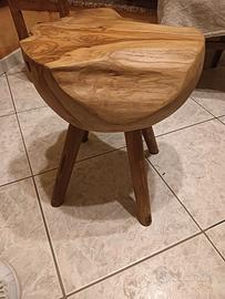 sgabello legno scultura in legno pregiato..