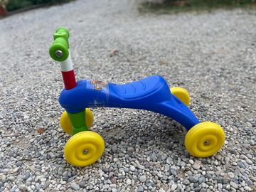 Monopattino e triciclo da bambini