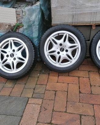 8 cerchi in lega + gomme complete smart