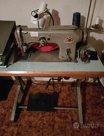 macchina per cucire vintage 