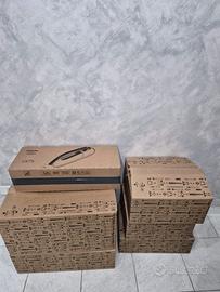 FOLLETTO CON ACCESSORI NERO EDIZIONE LIMITATA 