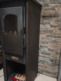 stufa a legna piccola 5kw con tubi scarico 