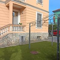 In citta'casa indipendente su 4 lati