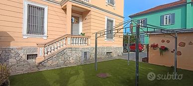 In citta'casa indipendente su 4 lati