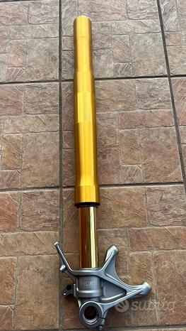 Forcella ohlins nix 30 sinistra