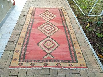 Tappeto, cm 266 x 137