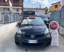 Toyota Aygo 1.0 12V VVT-i 5 porte Sol Connect