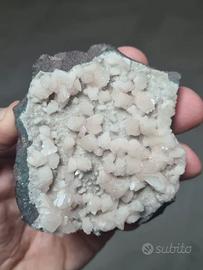 Minerali di zeolite HEULANDITE Rosa India Quarzo