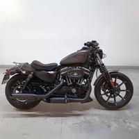 HARLEY DAVIDSON 883 Iron