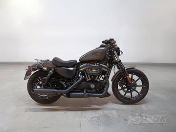 HARLEY DAVIDSON 883 Iron
