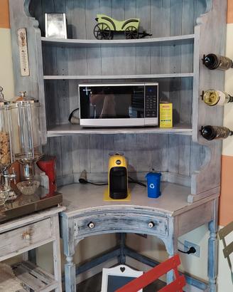 Mobile angolo e varie B&B
