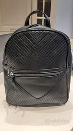 Zaino nero ecopelle per donna 32x28x10