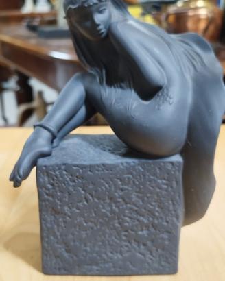 Statuetta Royal Copenaghen, di Christel Marott